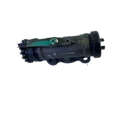 Pompes de freinage de fer à gauche arrière pour Qingling NKR77 4KH1TC
