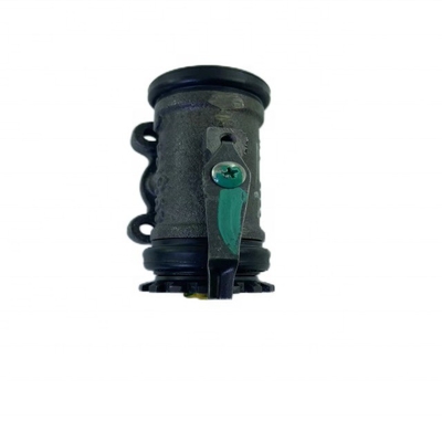 Pompes de freinage de fer à gauche arrière pour Qingling NKR77 4KH1TC